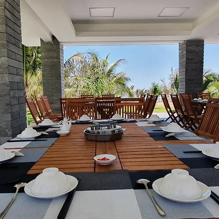 Starlight Villa Beach Resort & Spa-2